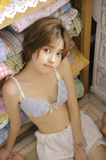国产美女自慰网